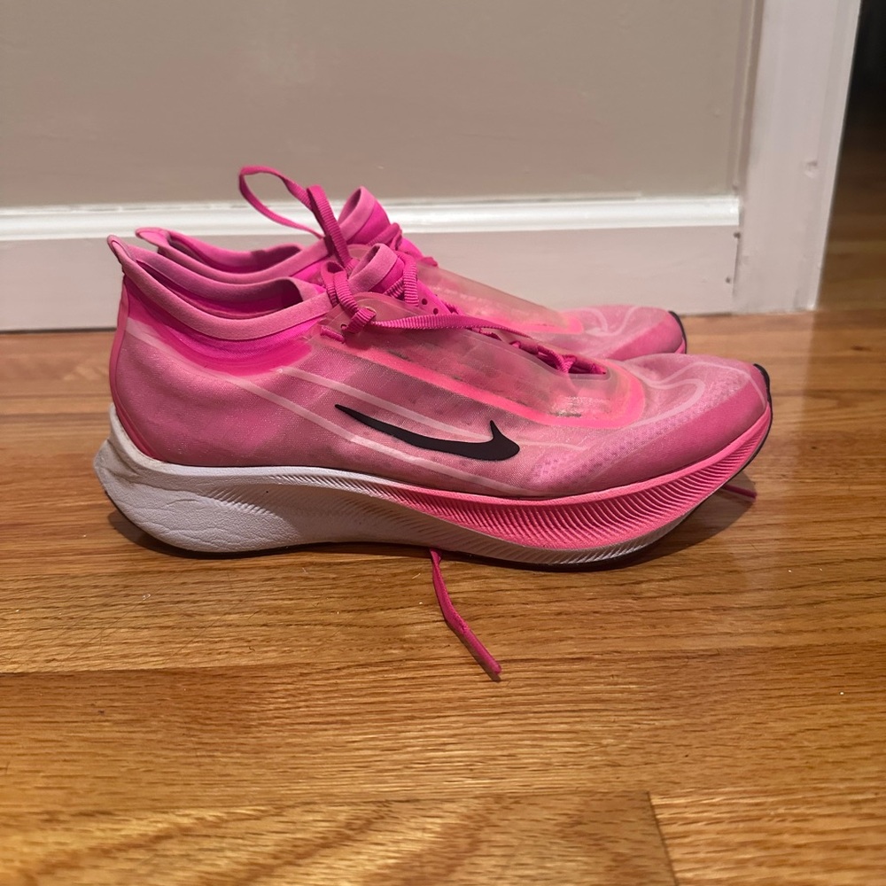 Nike zoom fly 4